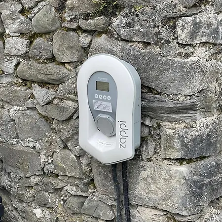 Victoria Mount * グレンジ・オーバー・サンズ