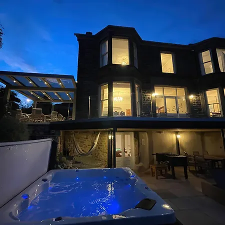 Victoria Mount * グレンジ・オーバー・サンズ