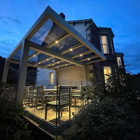 Victoria Mount 別荘 *